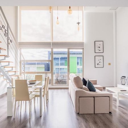 El Ventero Apartment - Elegante Apt Para 5 Con Terraza, Wi-Fi Y Aparcamiento En La Calle Camarma de Esteruelas Dış mekan fotoğraf