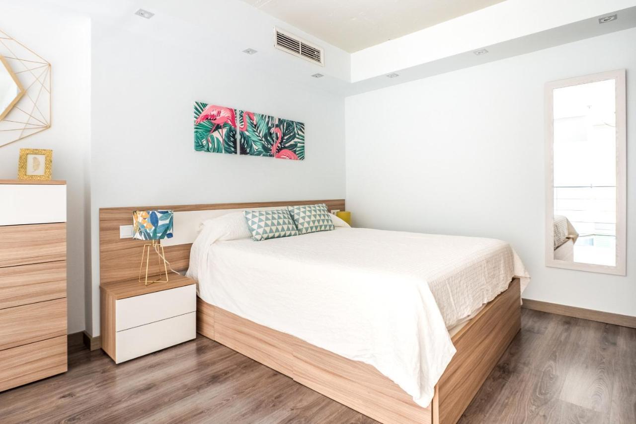 El Ventero Apartment - Elegante Apt Para 5 Con Terraza, Wi-Fi Y Aparcamiento En La Calle Camarma de Esteruelas Dış mekan fotoğraf